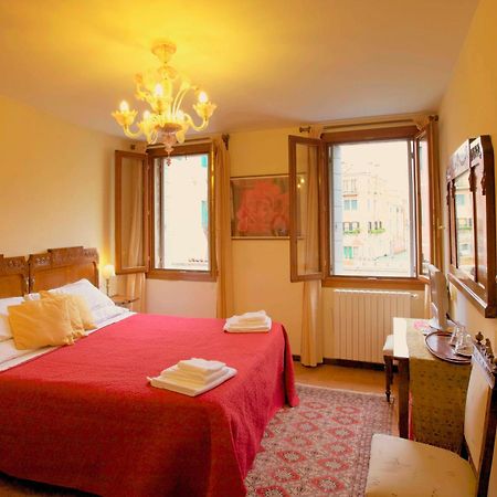 Bed and Breakfast 3749 Pontechiodo Benátky Exteriér fotografie