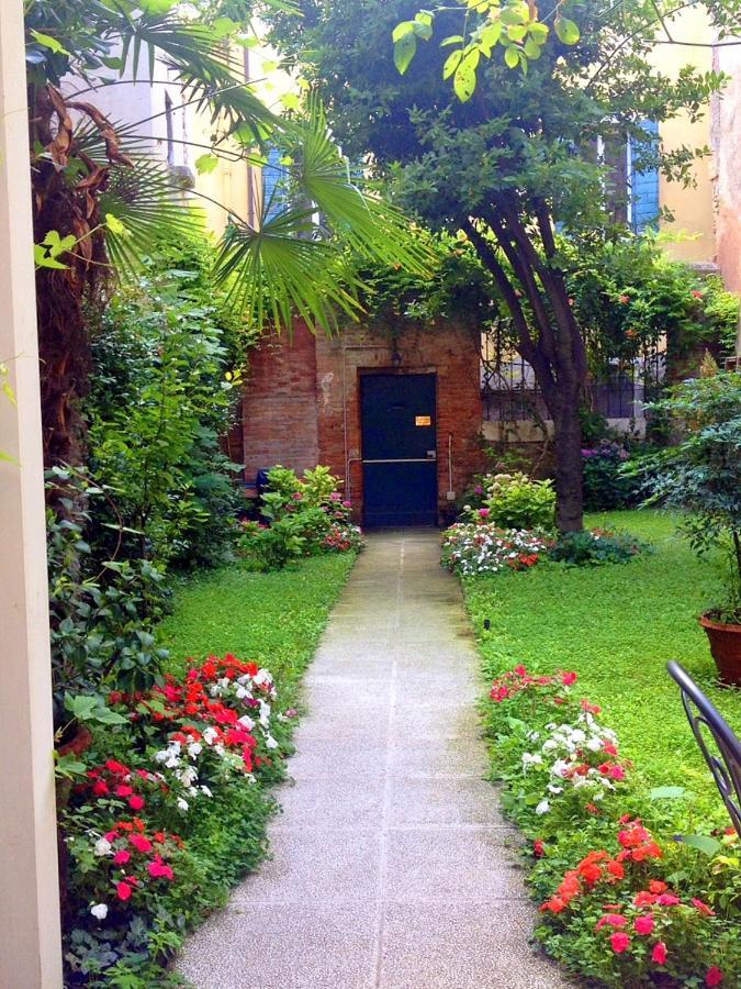 Bed and Breakfast 3749 Pontechiodo Benátky Exteriér fotografie